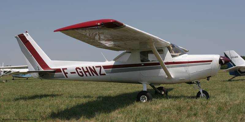 Cessna 152 F-GHNZ