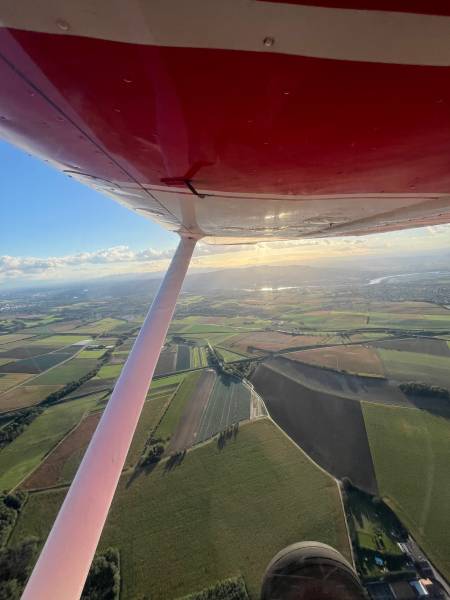 Cadeau Fête des Mères à Lyon : une expérience aérienne avec Avnir Aviation