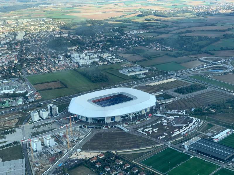 Le stade de Lyon Groupama stadium vu du ciel